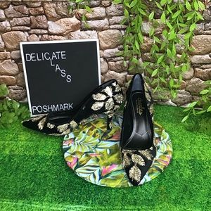 Charles David Sophie pumps